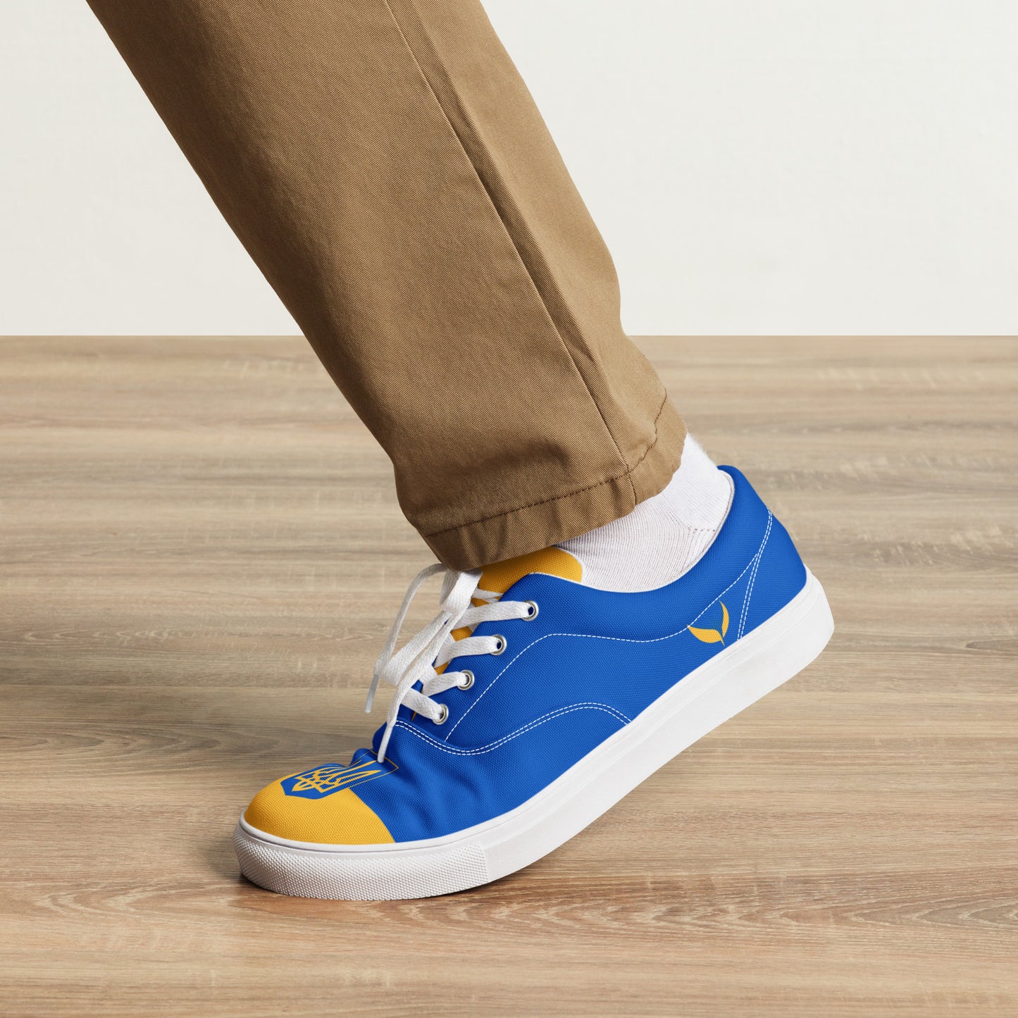 Men’s Lace-up Canvas Shoes - Trident & Flag
