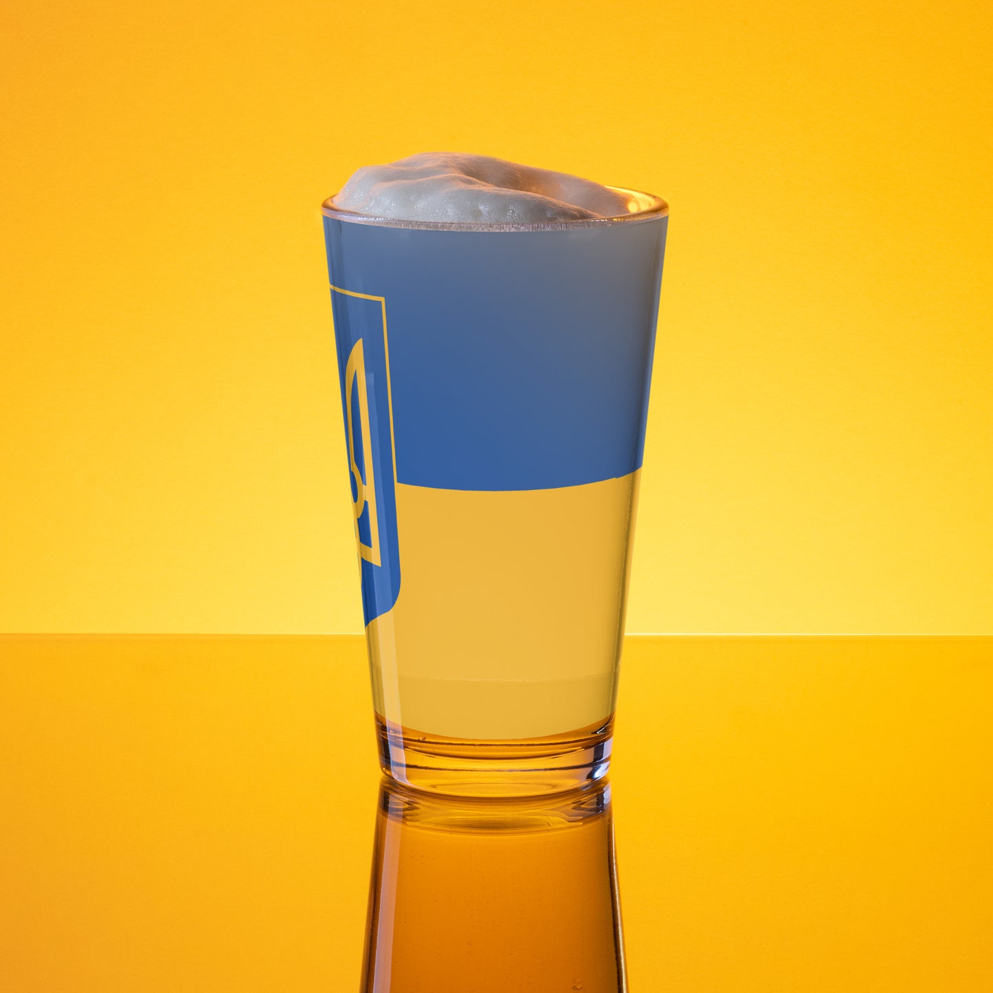 Shaker Pint Glass - Trident & Flag